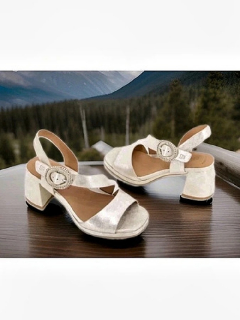 Gentle Souls by Kenneth Cole Roma Metallic Wedge Sandals Ankle Strap Sz 6 M